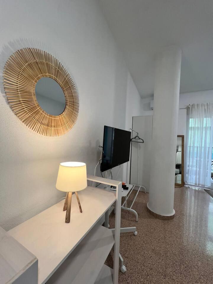 Estudios Con Encanto Apartment *